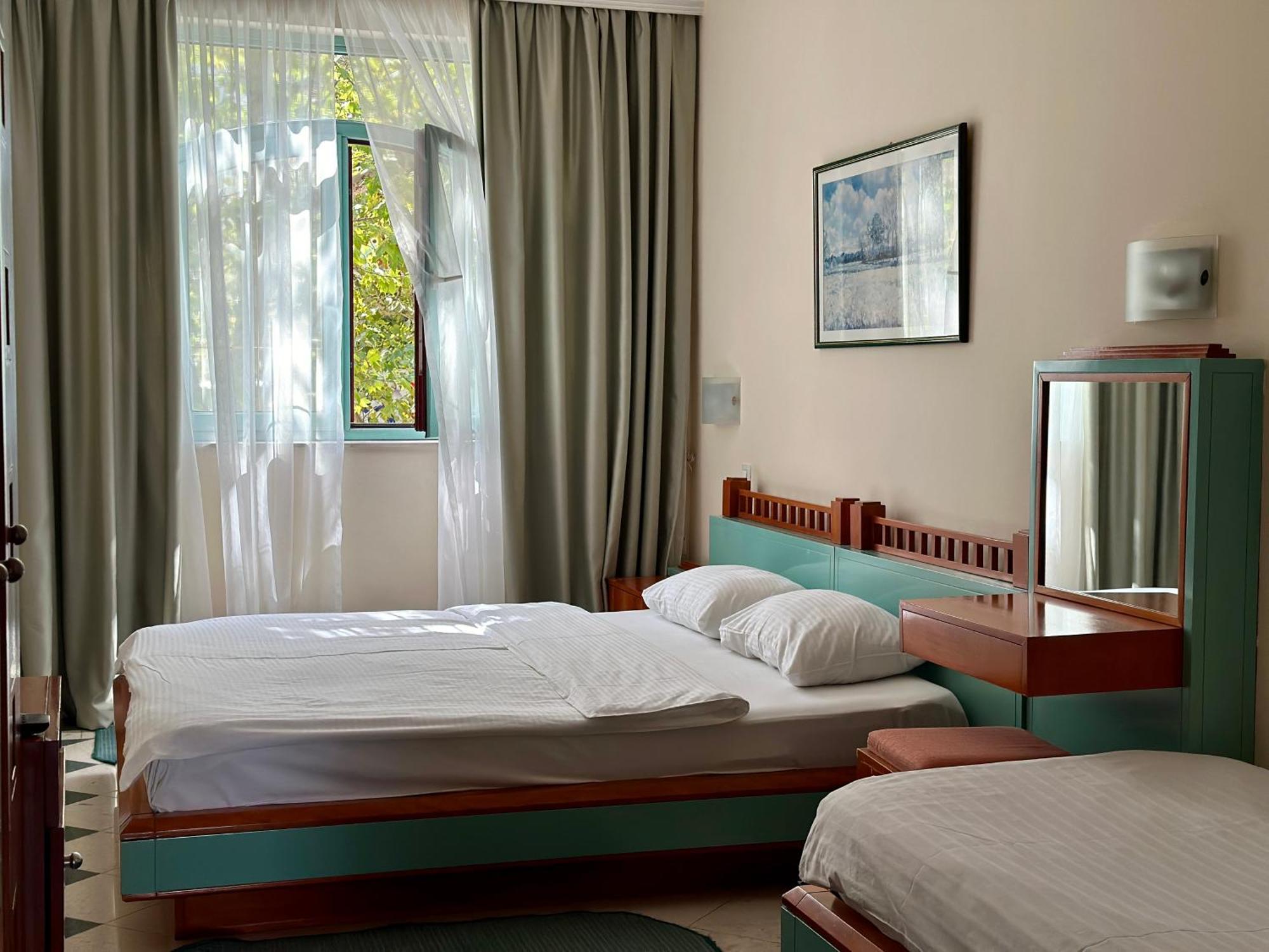 Central 25 Podgoriçe Dış mekan fotoğraf